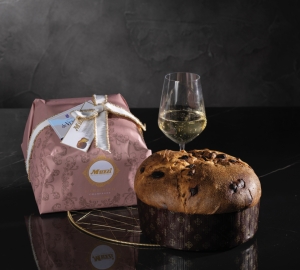 Panettone with Champagne De Venoge