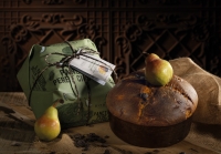 Rustico Collection: Panettone with pear & chocolate