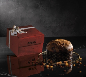 Panettone Classico Elegant Red Gift Box